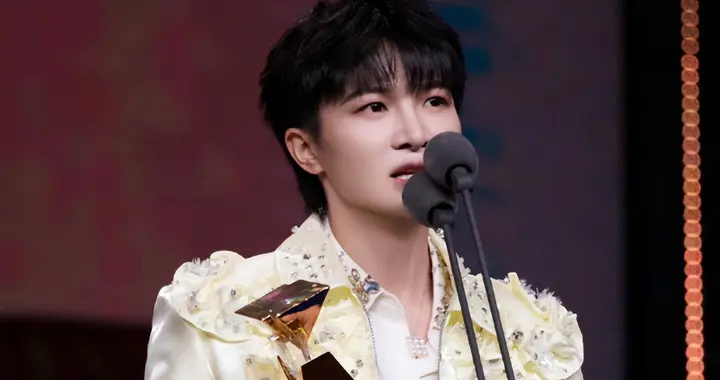 11年后，再看周深和李维，一个销声匿迹，一个证实了那英没说错