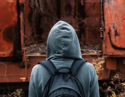 警方通报：未发现胡某宇在校内被害、自杀、发生意外的痕迹证据