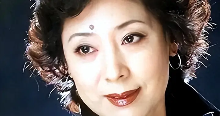 她曾是国家一级演员，遭丈夫无数次殴打，丈夫：我不过了！离婚