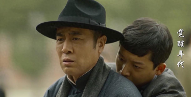 央一播出！39集历史大剧来了！靳东于和伟主演，张颂文助阵，能火