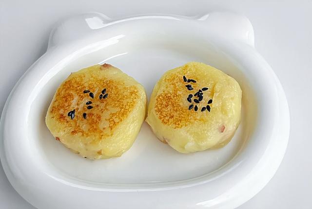 福建女子晒婆婆做的早餐，结婚6个月瘦28斤，网友：我也吃不饱