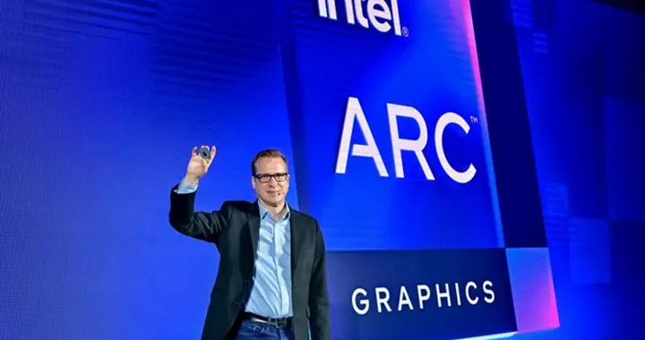 NVIDIA宣布投给英特尔50亿美元：双英联合开发PC芯片