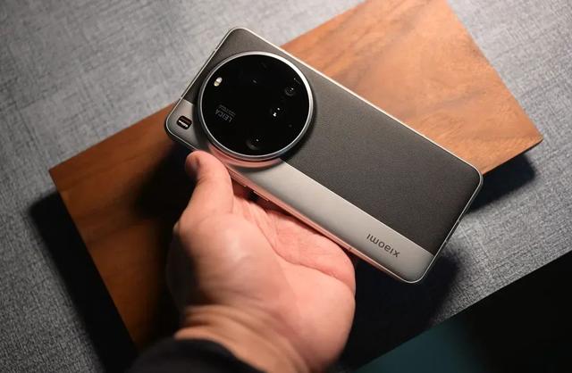 2025 小米手機終極清單！10 款神機款款封神，從 6499 到千元檔