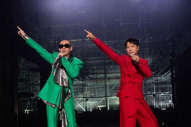 今年披哥，实在太癫