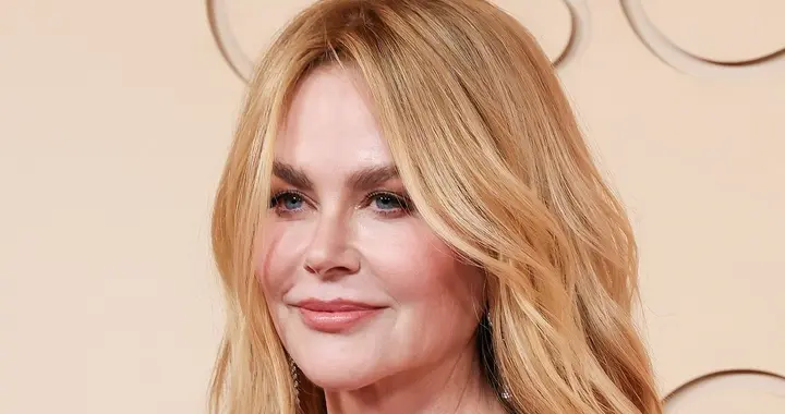 太离谱了！好莱坞女星集体“撞脸”，全因长了同一个鼻子？