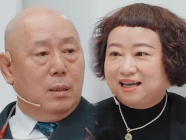 饶雪漫劝阻张萌签约丁真，李成儒正面硬刚：你再说话，我就离场！