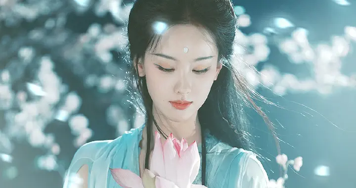 百晓松拍的陈都灵 这组是真神圣