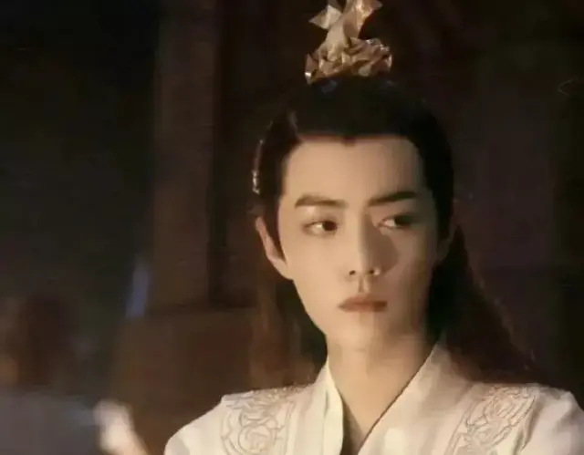 6年前导演只是让他演个小配角，却抢尽男主风头，现在怎么样了？