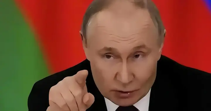 中国越买越少，普京没法再装看不见！2025年中俄贸易大幅度下降