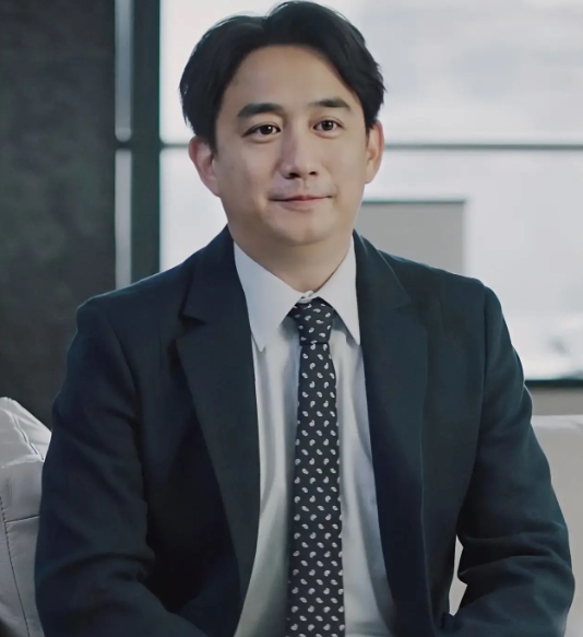 54岁黄磊回应无戏可拍：2年没拍戏，3年没当男主，综艺演戏都停了