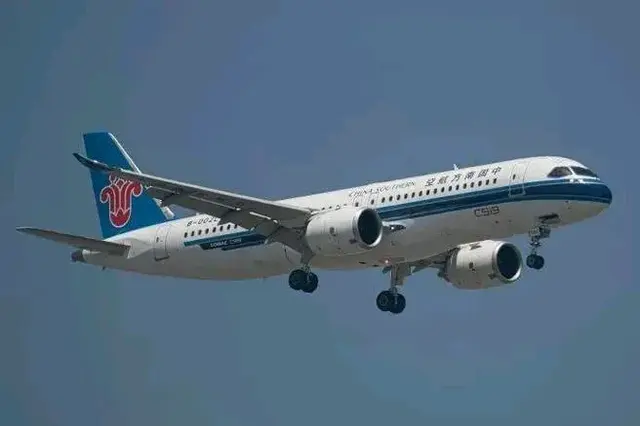 C919与ARJ21齐飞，中国商飞如何引领航空新时代？