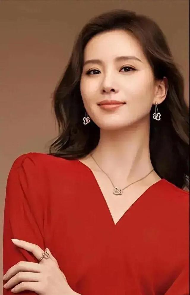 “一日夫妻百日恩”，但很抱歉，这一次吴奇隆“救不了”刘诗诗！