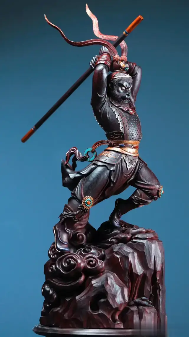 小叶紫檀清刀名家款【大圣】