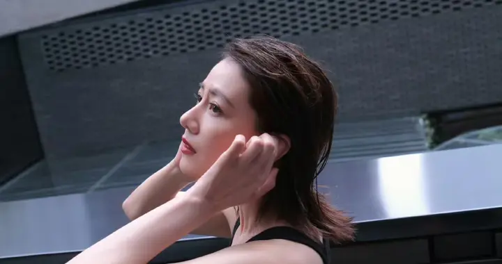 高圆圆 黑色背心裙 高级感