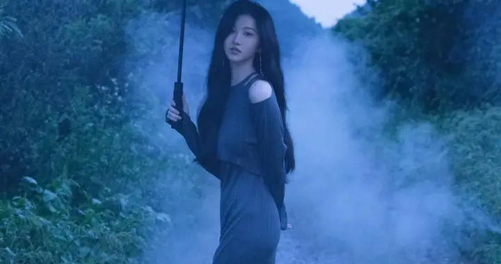 景甜今日营业照，气质优雅温婉，好美啊