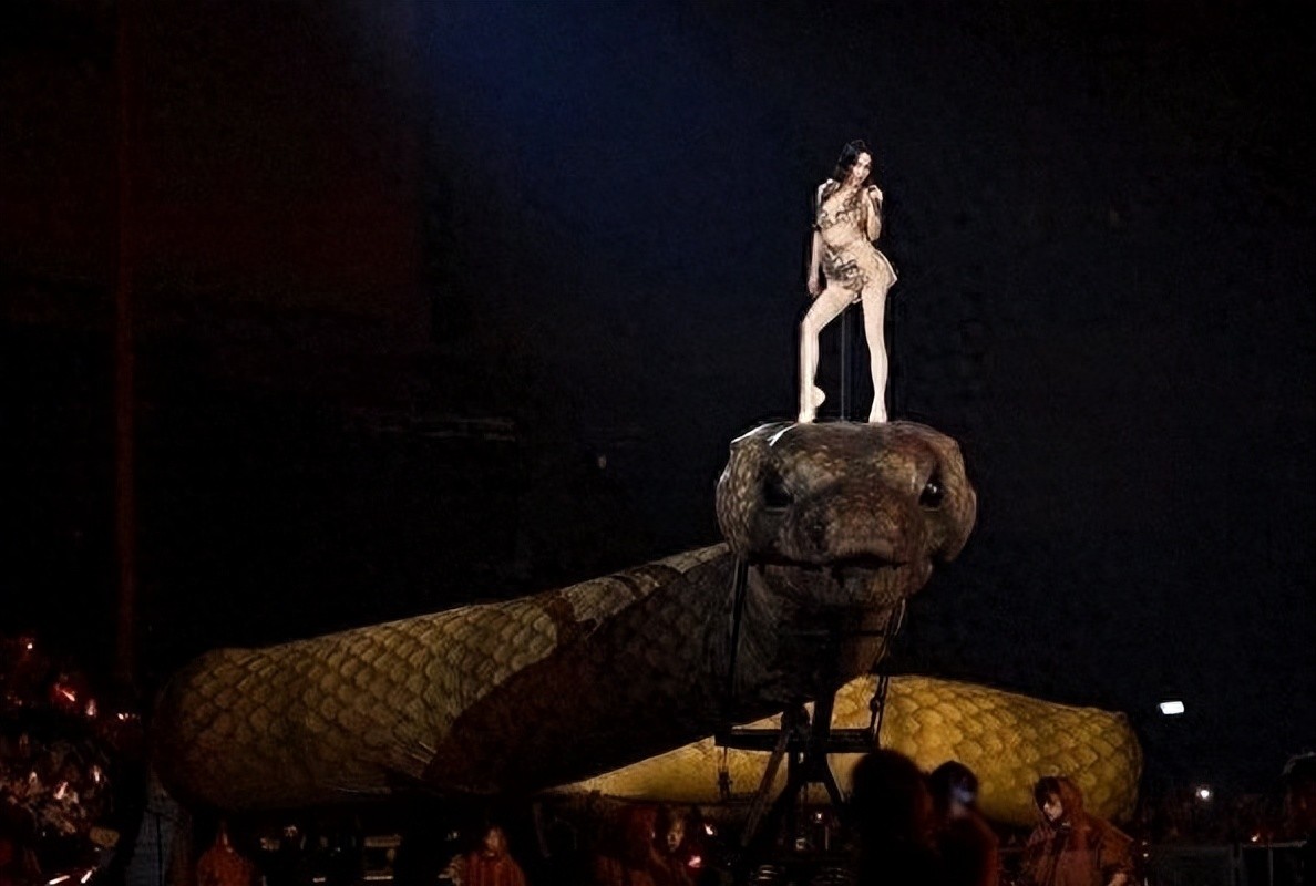 蔡依林演唱会「踩巨蟒」传大陆审查难过关！网急喊：拜托不要阉割