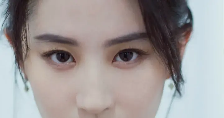 美女壁纸-第5736期-刘亦菲