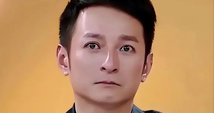 从主持人到\精神病\，49岁无妻无子的李维嘉，给不婚人士提了个醒