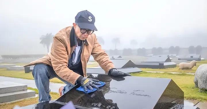 具俊晔带红酒和大S过结婚4周年纪念日，玥儿被网暴还得律师发声