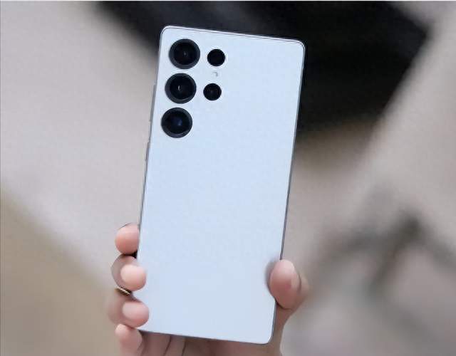 5000毫安！三星连续用了六代，算法升级让挤牙膏更疯狂