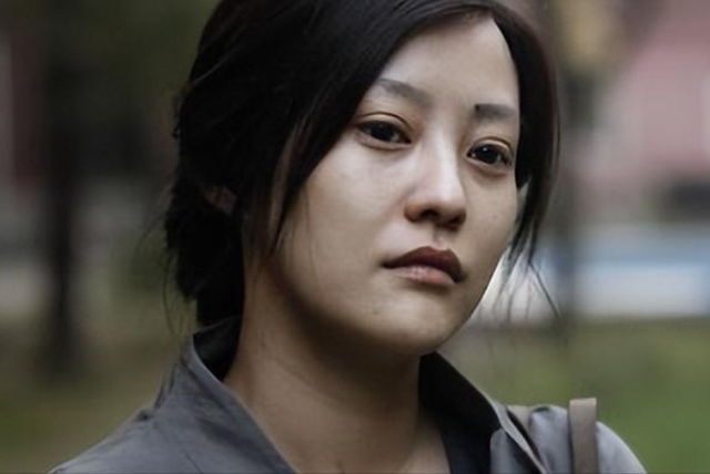 面相全变了！再看42岁孙俪和46岁郝蕾，才明白邓超的眼光有多毒辣