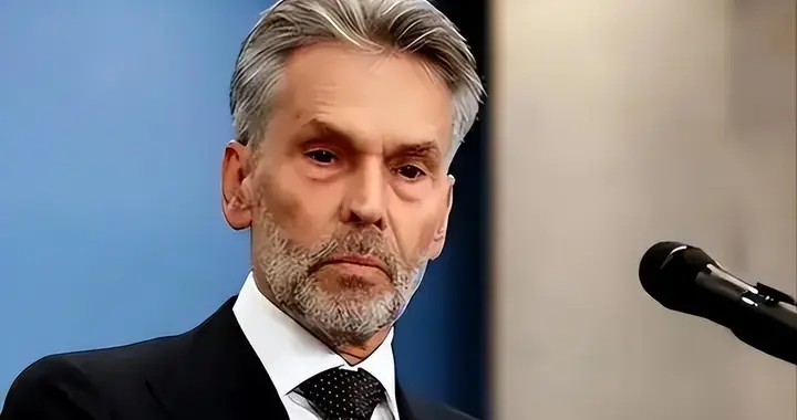 荷蘭打出“七傷拳”：技術(shù)封鎖反噬自身，CEO警告：趕快放開