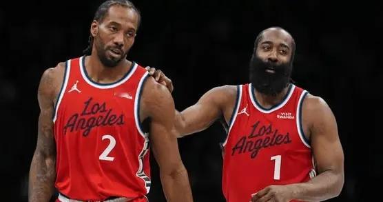 19分惊天逆转！哈登狂打16铁却立功，快船窒息防守活塞末节崩盘！