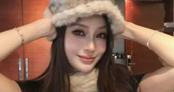 超尴尬！Angelababy穿高定上直播！国外品牌设计师怒斥廉价