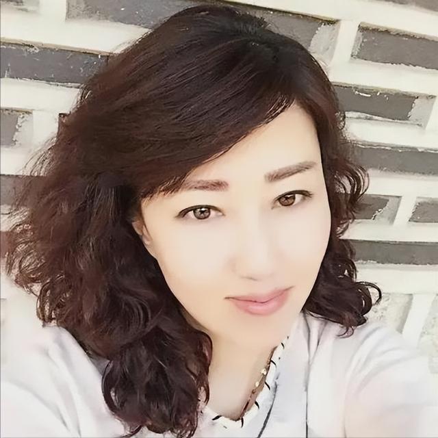 高校女博士委身“大老虎”情妇，被欺骗感情后，写12万字小说揭露