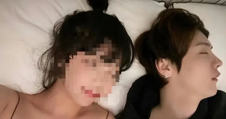 看破不说破！被曝和司晓迪亲密照的鹿晗，彻底撕下关晓彤的\体面\