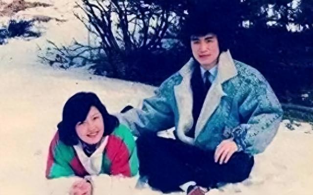 时隔5年李咏死因被揭开，妻子哈文道破真相，遗体为何不运回国