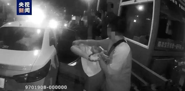 抓获1546人！警方破获特大网络制造贩毒案
