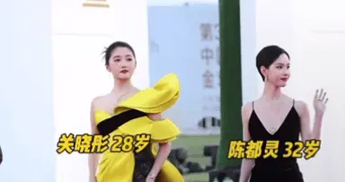 陈都灵深v大露背走红毯，太美了，这么性感的陈都灵还是第一次见