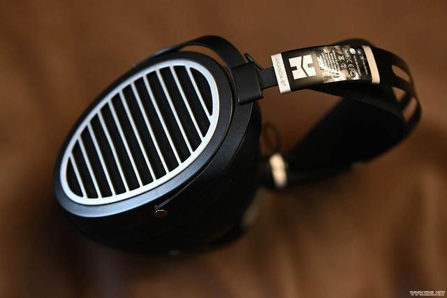 无线耳机音质新高度：新版HIFIMAN ANANDA-BT