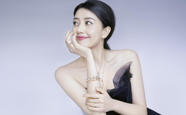 人不可貌相！5段感情3次插足，清纯女神高圆圆婚后活成了一个笑话