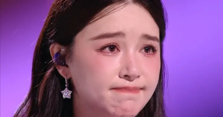 阚清子参加浪姐：唱歌浑身发抖、满脸眼泪，倪萍道出她失子真相