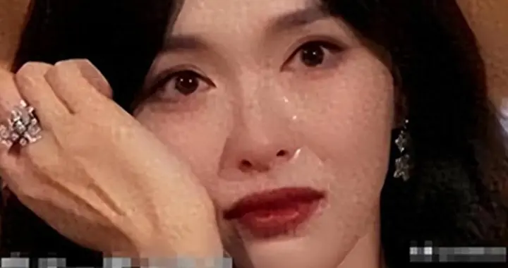 离婚真相大白不到2月，“一言不发”的唐嫣 给整个娱乐圈上了一课