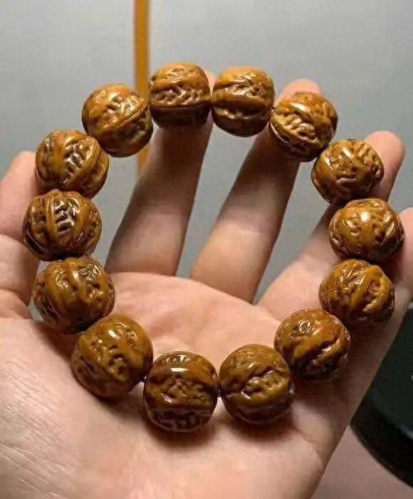 这些“雕刻文玩”，把文玩大佬都看的怀疑人生！