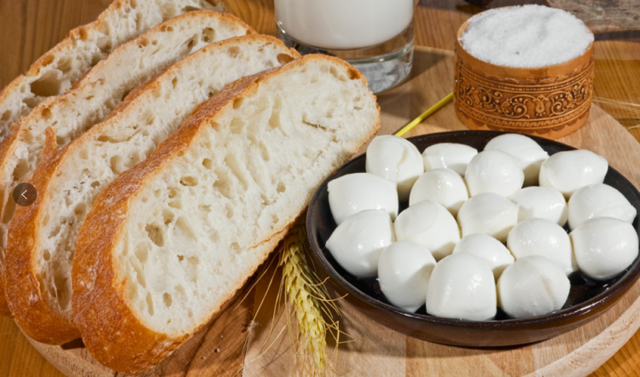 不吃主食就能瘦吗？减肥，应如何对待碳水化合物？