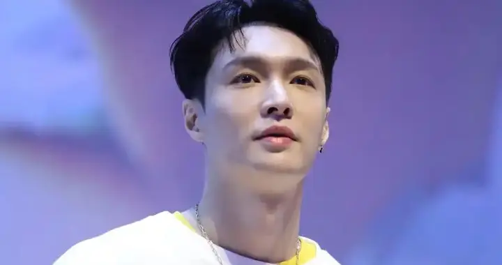 拔出萝卜带出泥！张艺兴事件的曝光，暴露一个“小圈子”的恶俗