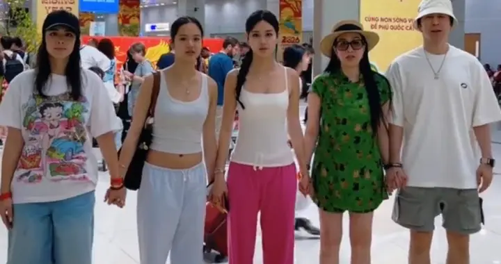 钟丽缇一家五口整整齐齐的海边度假，个个都是大长腿！