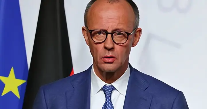 德国总理默茨：我们批评特朗普是徒劳的，欧洲必须摆脱对美依赖