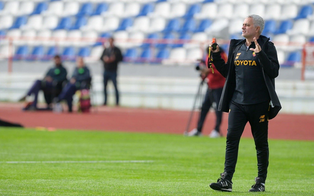 大学生|穆里尼奥被指责职场霸凌，等同于捉内鬼，如果情况没有改观就解约
