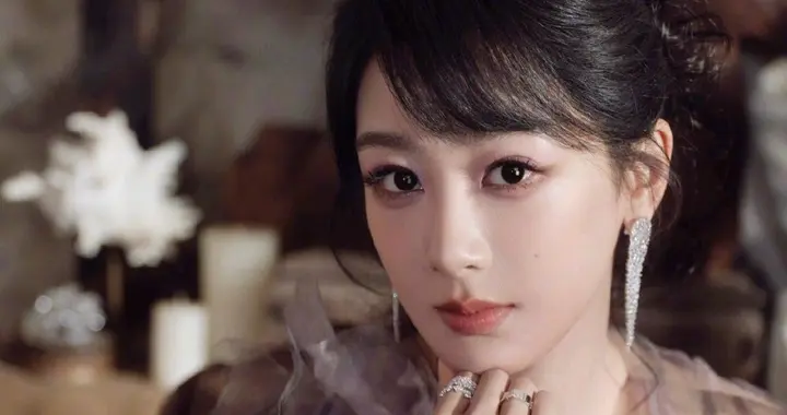 杨紫无缝进组？佘诗曼立遗嘱原因？昀牵孟绕假的？孙俪邓超关系？