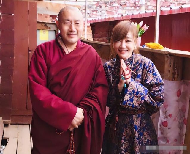 秀幸福的胡歌，戳穿了薛佳凝的悲惨处境，秦海璐的话终于有人信了