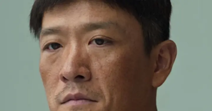 他当兵16年，荣获二等功1次，三等功7次，40岁凭《狂飙》一举成名