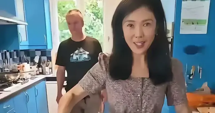 项立刚：苏芒嫁了外国人，为他们做饭，这很正常！