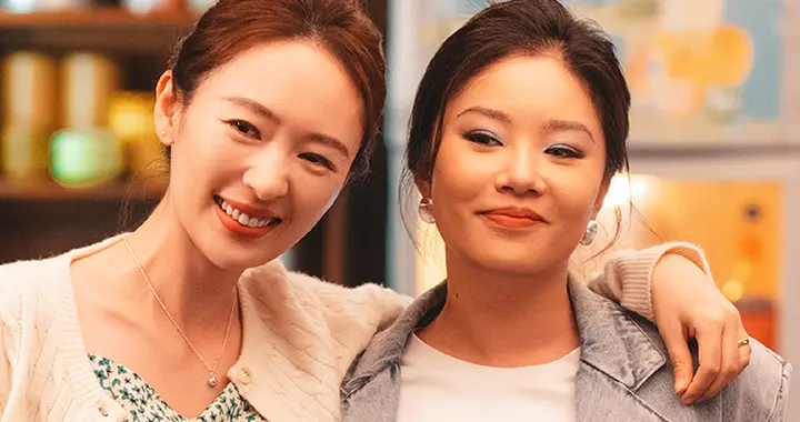 从《一路朝阳》到《四喜》，“换脸式”演技被认可，她也该火了