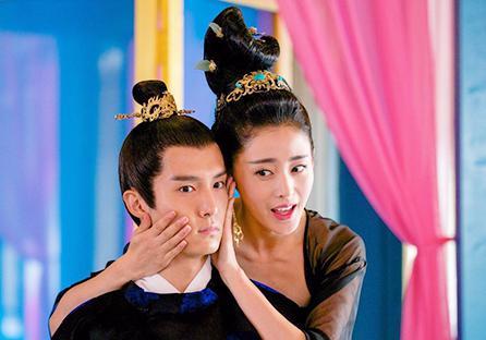 张天爱|网剧女演员的成名之路，从十八线到爆红，张天爱最成功