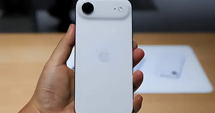 庫克尷尬了，蘋果iPhone Air不及預(yù)期，國(guó)產(chǎn)手機(jī)不跟隨了？